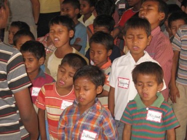 orphans praying