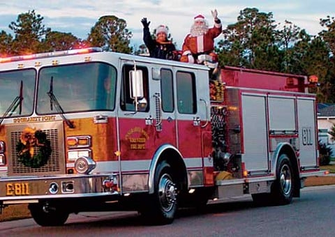 santa fire truck